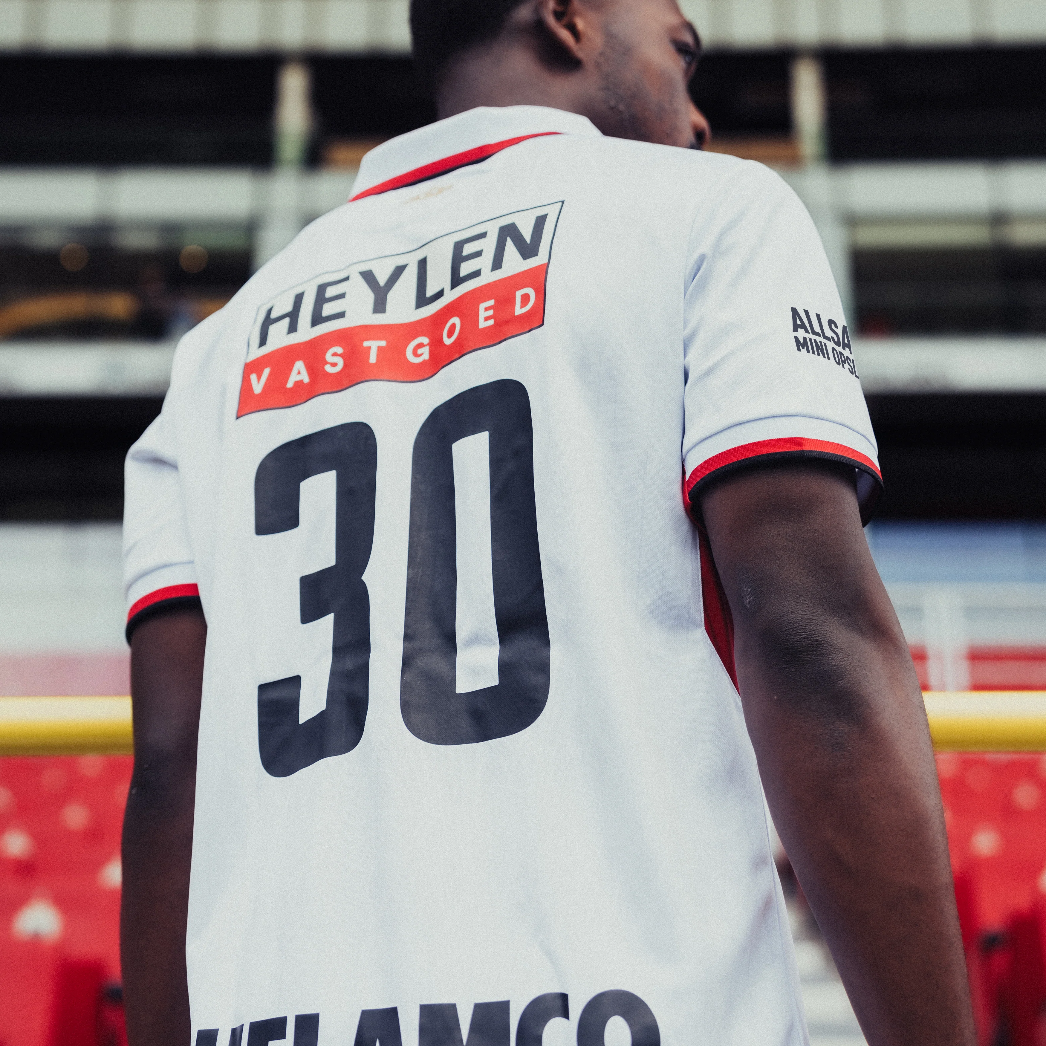 Royal Antwerp FC Away Shirt 25/26 - Image 3