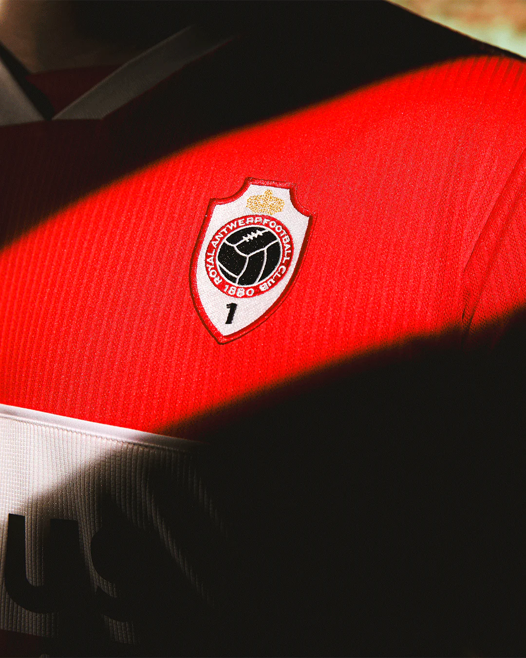 Royal Antwerp FC Home Shirt 25/26 - Junior - Image 4