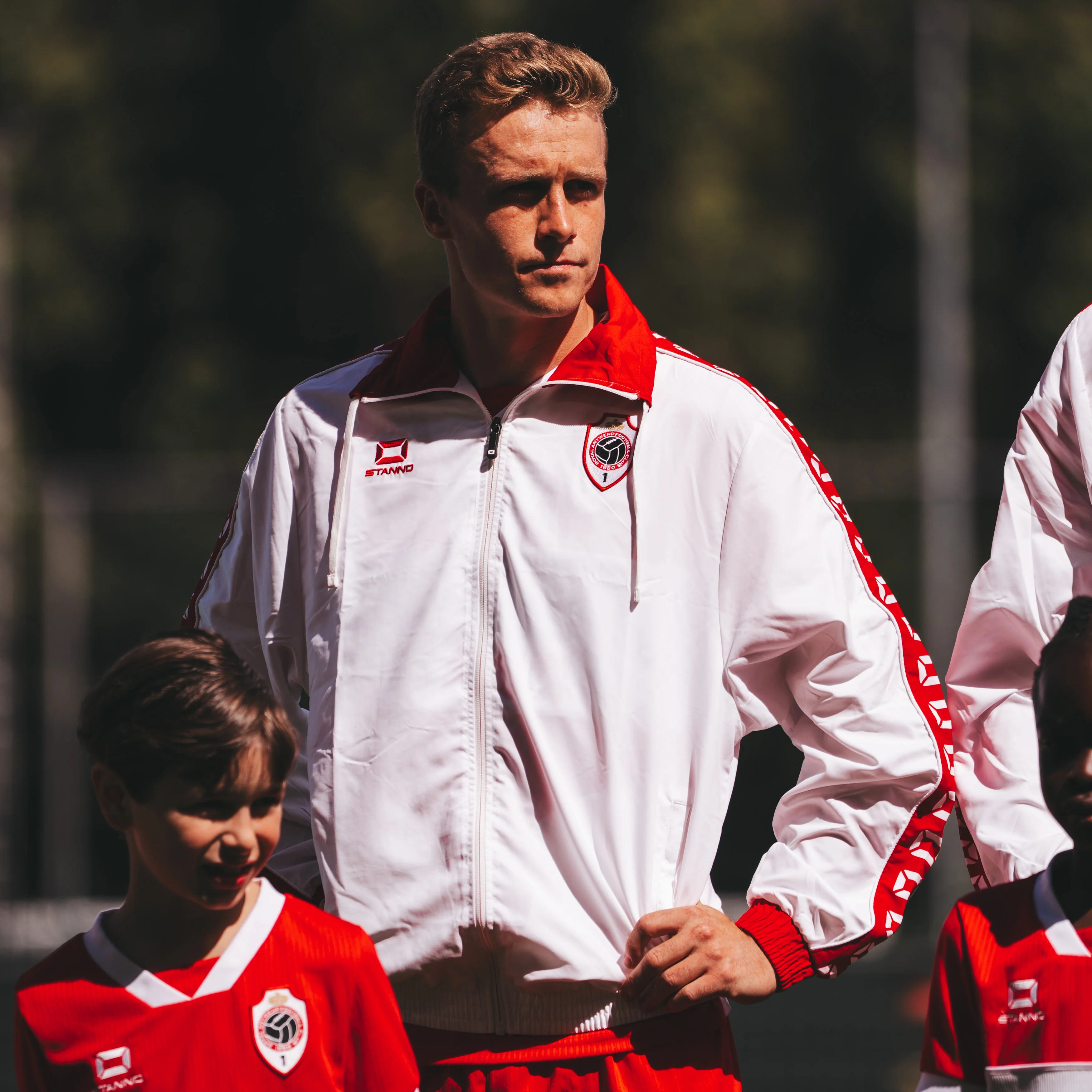 Royal Antwerp FC Pre-match Jacket - Junior - Image 2